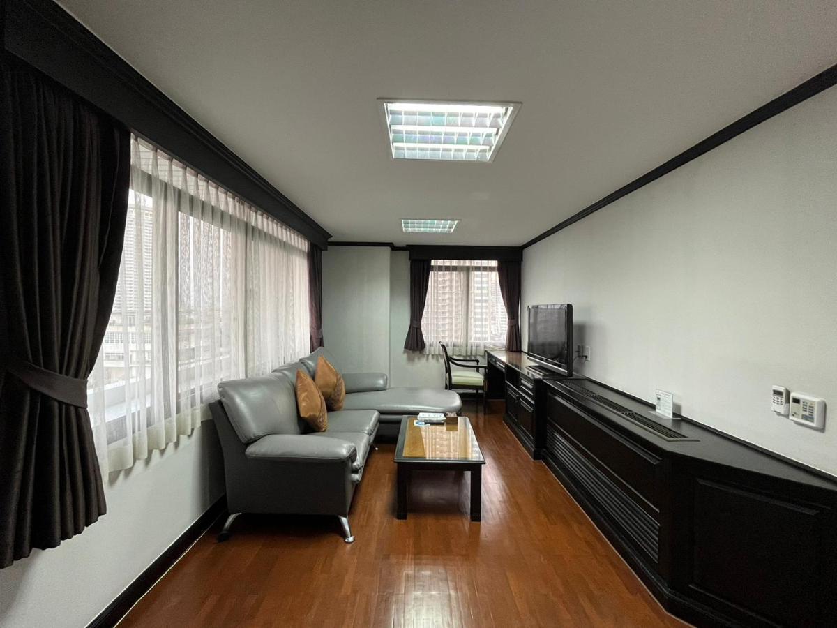 Yellow Ribbon Hills Boutique Suites Bangkok Exterior foto